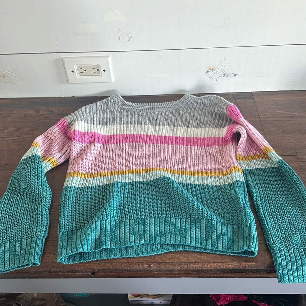 Girl’s Sweater